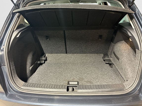 Seat Arona 12 of 23