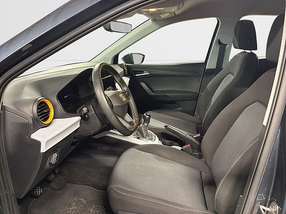 Seat Arona 9 of 23