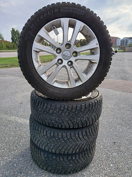 Kia Ceed 26 of 26