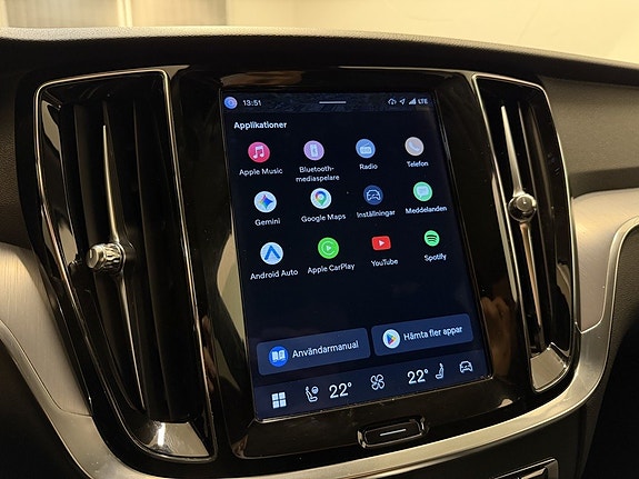 Volvo V60 Cross Country 26 of 30