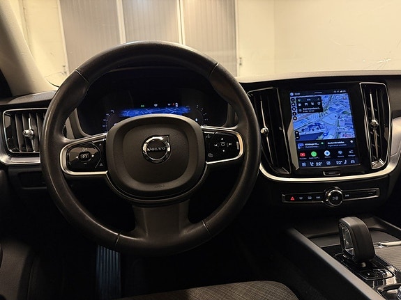 Volvo V60 Cross Country 16 of 30