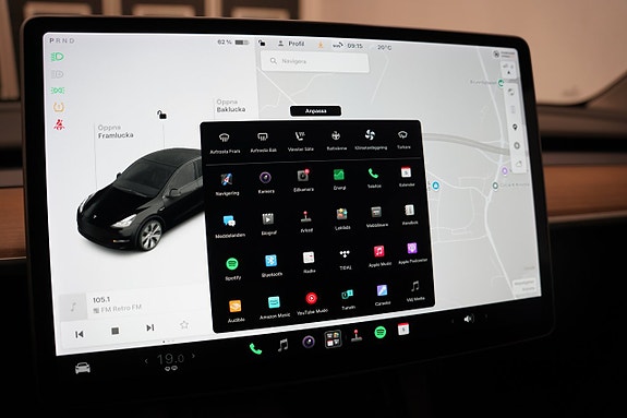 Tesla Model Y 18 of 22