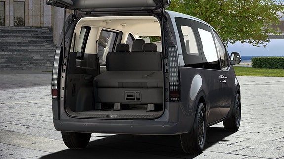 Hyundai Staria 5 of 8