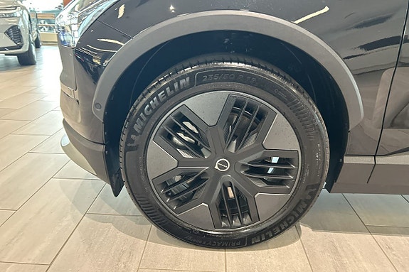 Volvo EX30 19 of 30