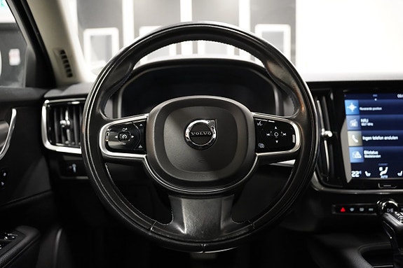 Volvo V90 10 of 20
