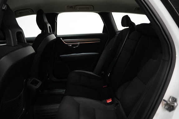 Volvo V90 16 of 20