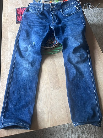 Product image 1 of 4