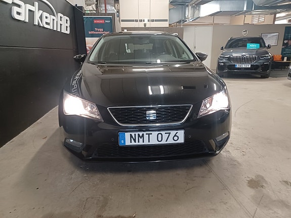 Seat Leon 3 of 17