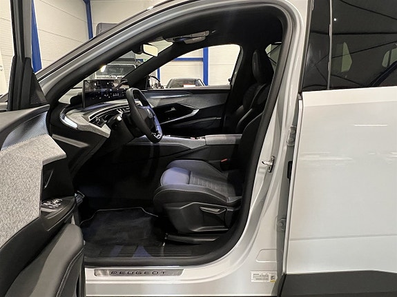 Peugeot 5008 8 of 26