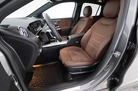 Mercedes-Benz GLA 250 e 12 of 30