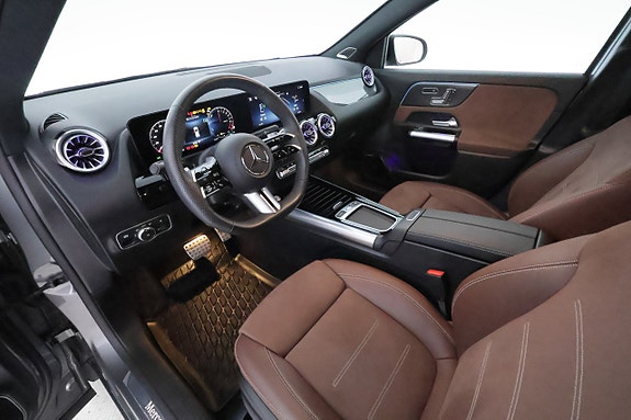 Mercedes-Benz GLA 250 e 11 of 30