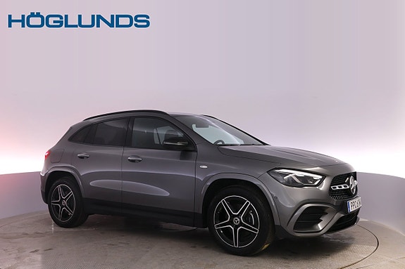 Mercedes-Benz GLA 250 e 2 of 30