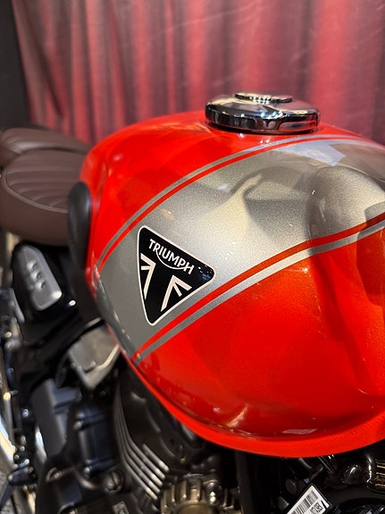Triumph SCRAMBLER 400 X *OKTOBERFEST 0-2,95% RÄNTA, SÄNKT 7 295 KR* 6 of 12