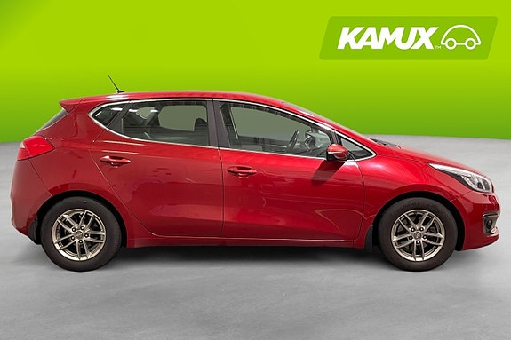 Kia Ceed 2 of 5
