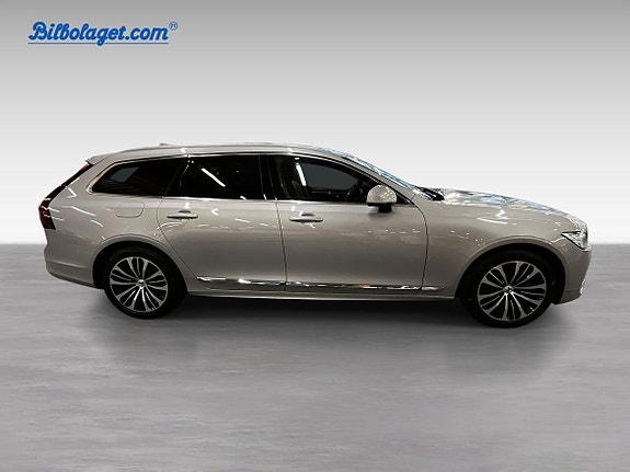 Volvo V90 4 of 13