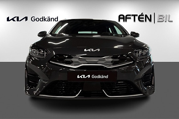 Kia Ceed 3 of 26