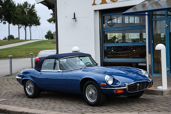 Jaguar E-TYPE 12 of 22