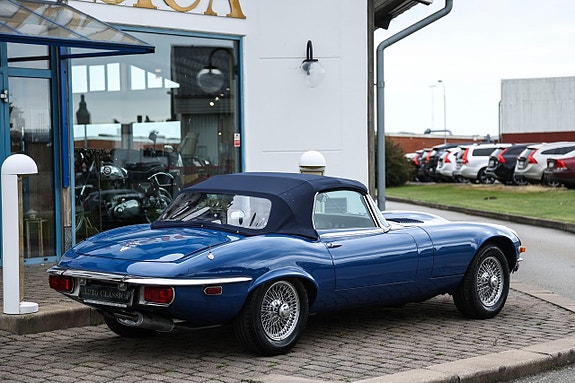 Jaguar E-TYPE 13 of 22