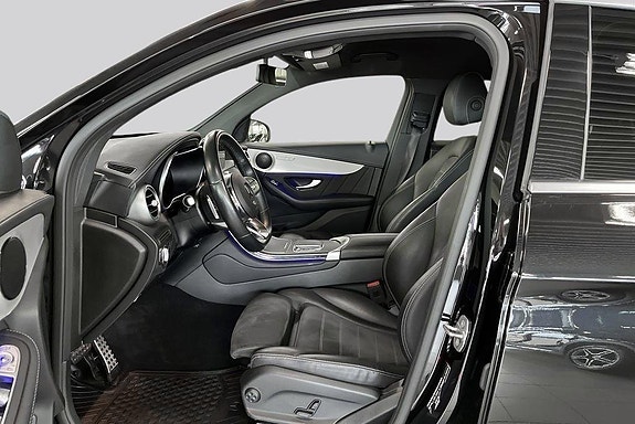 Mercedes-Benz GLC300 de 8 of 21