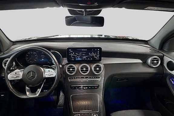 Mercedes-Benz GLC300 de 7 of 21