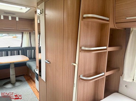 Knaus Südwind 500 EU | Enkelsängar | Förtält 12 of 21