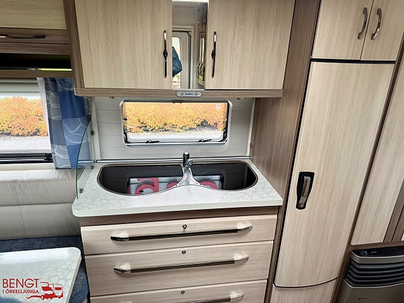 Hobby 540 UL DE LUXE | Långbäddar | Förtält | KAMPANJ 14 of 21