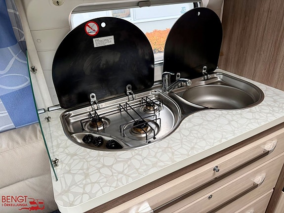 Hobby 540 UL DE LUXE | Långbäddar | Förtält | KAMPANJ 15 of 21