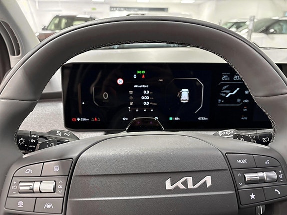 Kia EV3 10 of 14