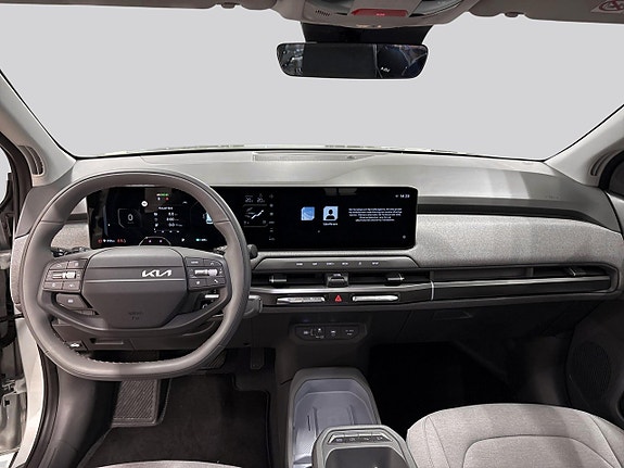 Kia EV3 7 of 14