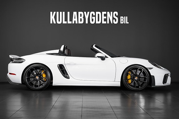 Porsche 718 Spyder 2 of 29