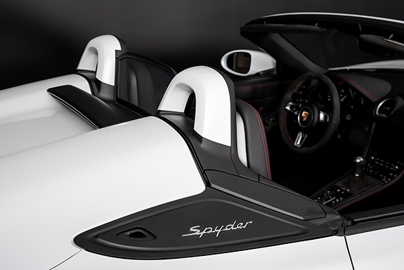 Porsche 718 Spyder 5 of 29