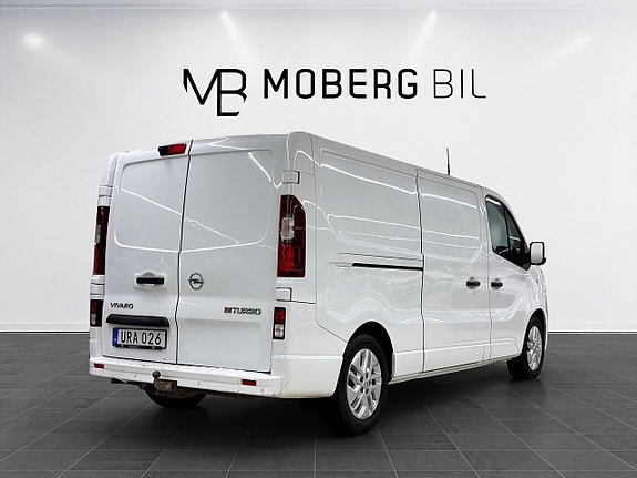 Opel Vivaro 6 of 15