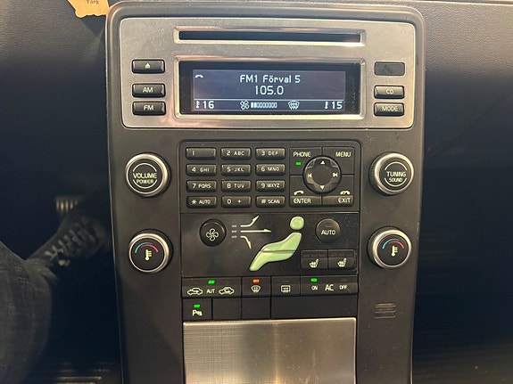 Volvo V70 8 of 11