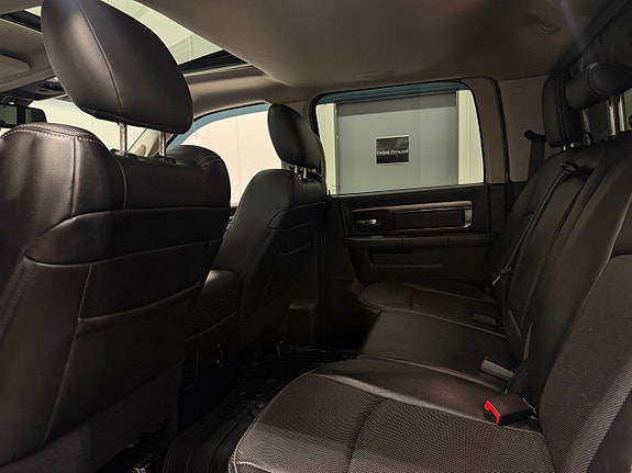 Dodge RAM 1500 19 of 30
