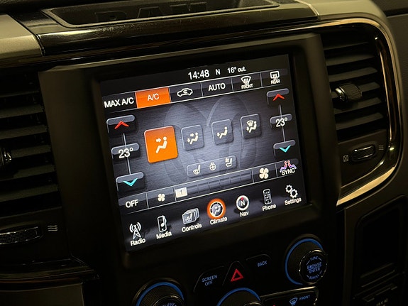 Dodge RAM 1500 29 of 30