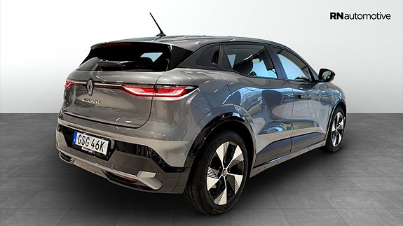 Renault Megane E-Tech 4 of 22