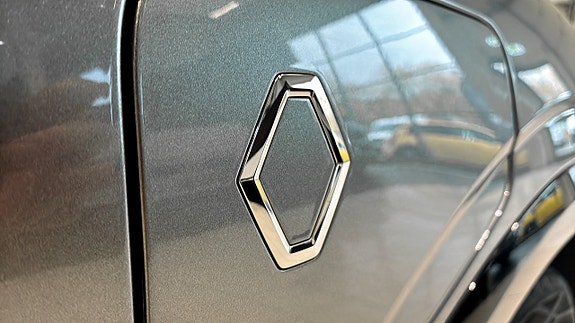 Renault Megane E-Tech 20 of 22