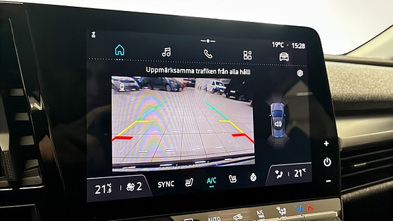 Renault Megane E-Tech 16 of 22