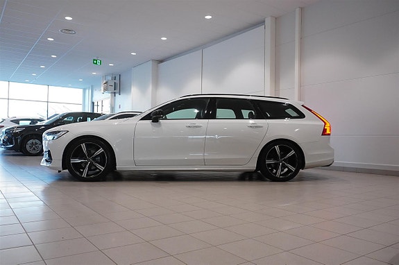 Volvo V90 4 of 14