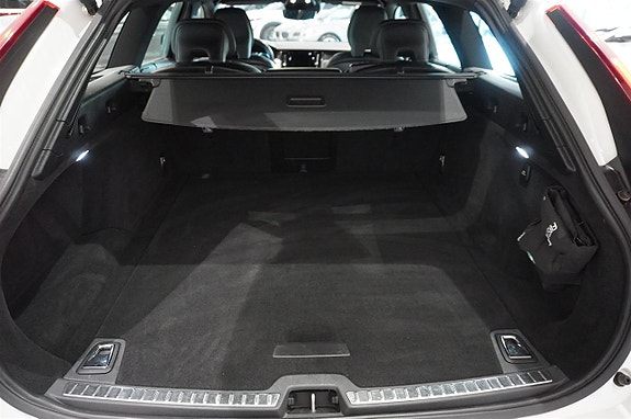 Volvo V90 12 of 14