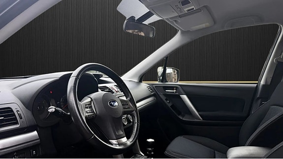 Subaru Forester 5 of 8