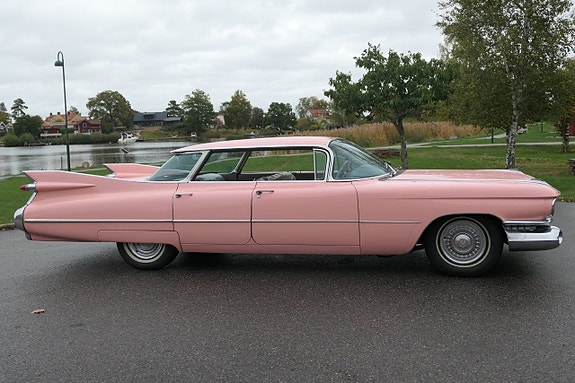 Cadillac Series Sixty-Three 3 of 15