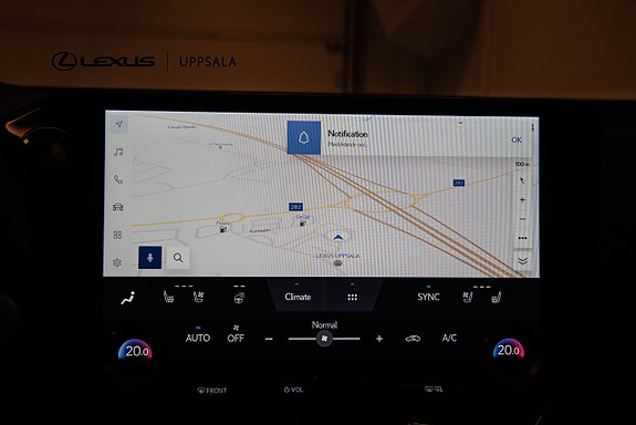 Lexus NX450h+ 17 of 26