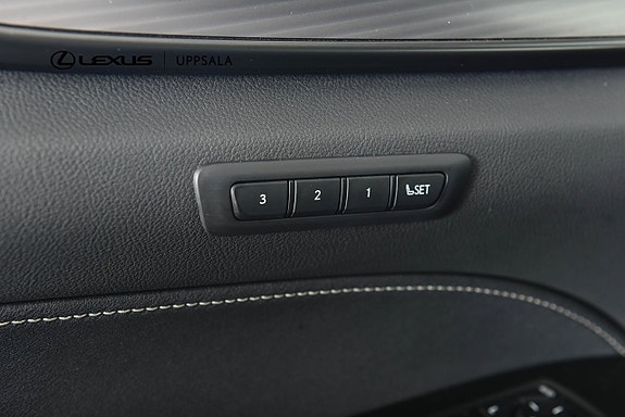 Lexus NX450h+ 12 of 26
