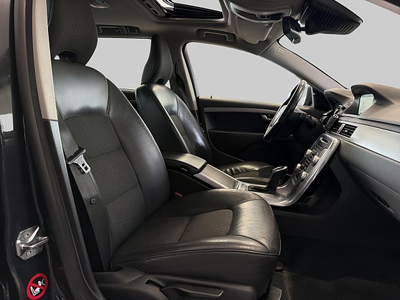 Volvo V70 20 of 26