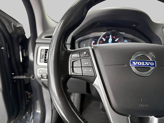 Volvo V70 23 of 26