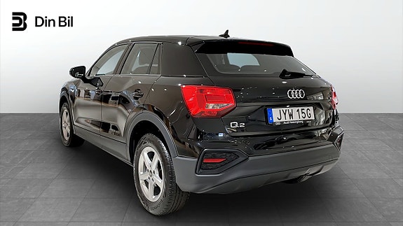 Audi Q2 3 of 12
