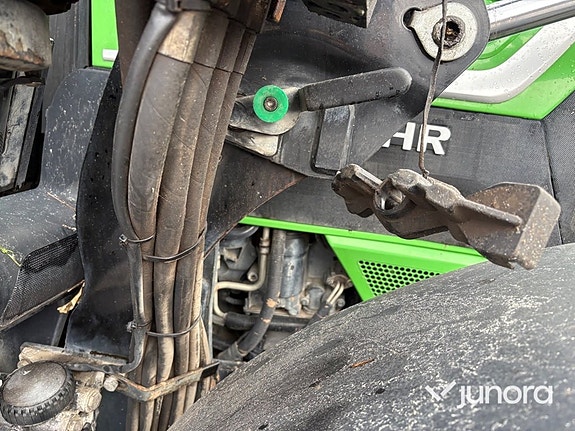 Traktor Deutz-Fahr 6130.4 TTV med Trima frontlastare 18 of 30