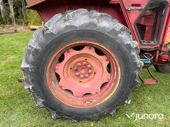 Traktor Volvo BM T650 12 of 30