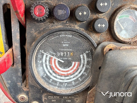 Traktor Volvo BM T650 29 of 30